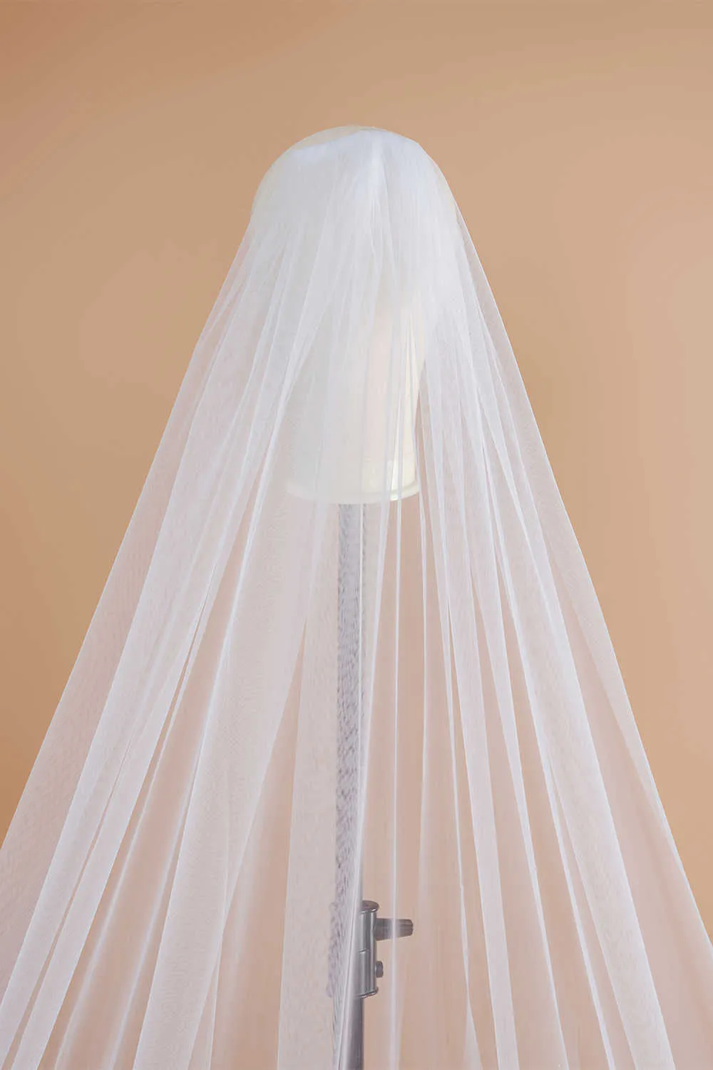 2021 Yeni Tasarım 3m Dantel Kenar Katedral Düğün Dökümlü 3d Çiçek Bir Katman Uzun Tül Tül Gelin Vual Beyaz Fildişi Welon X224o