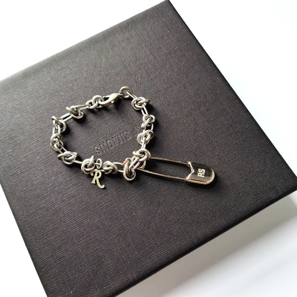 ブレスレットRaf Simons wrapped chain bracelet Raf Simons Silver Wrapped Chain Bracelet Raf Simons