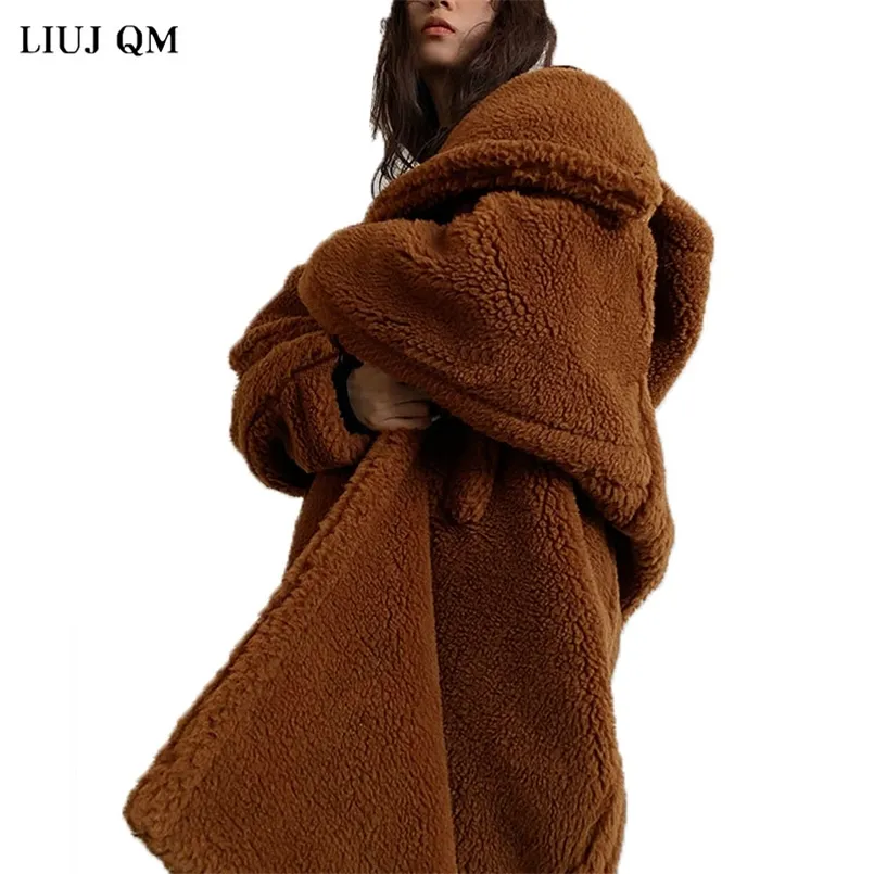 Teddy Bear Casaco Roupas de Inverno para Mulheres Preto Belted Lãs Casaco Com Capuz Parkas Long Parkas Feminino Casaco Oversizado Quente Casacos de Pele 211110