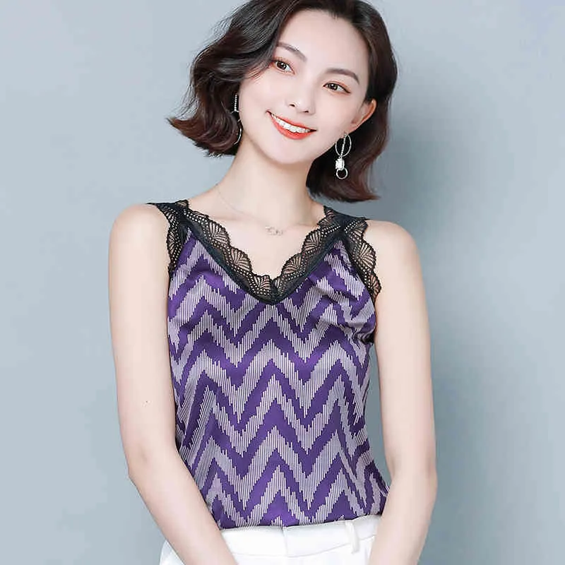 Korean Silk Women Tops Woman Striped Camis V-neck Lace Tanks Satin Sleeveless Top Print Plus Size 210427
