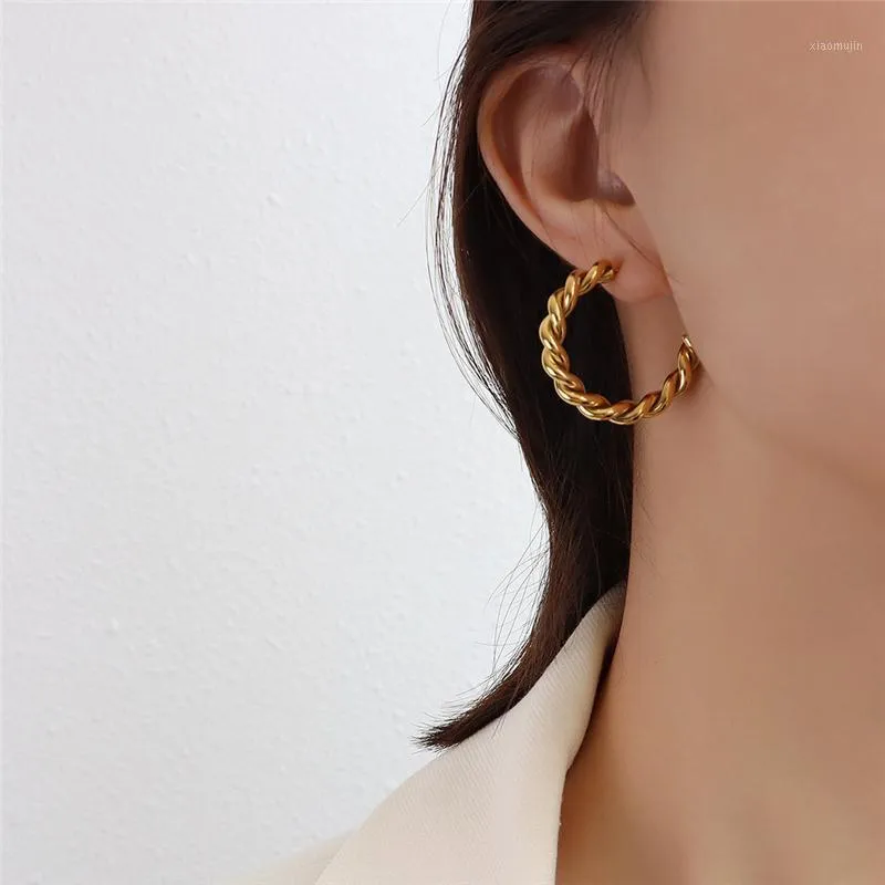 Stud Style européen grandes boucles d'oreilles torsadées pour femmes cadeau d'anniversaire bijoux en gros articles en vrac mode manchettes d'oreille en acier inoxydable