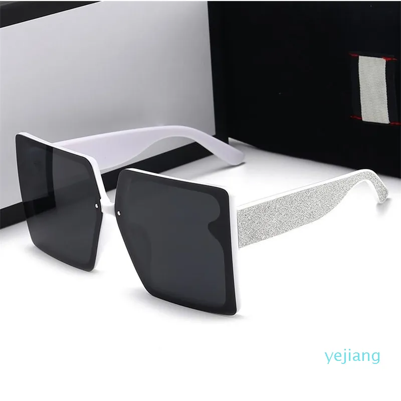 2021 luxe zonnebril van topkwaliteit voor mannen en vrouwen Universele klassieke mode zomerzonnebril met vierkant frame designer groothandel met doos