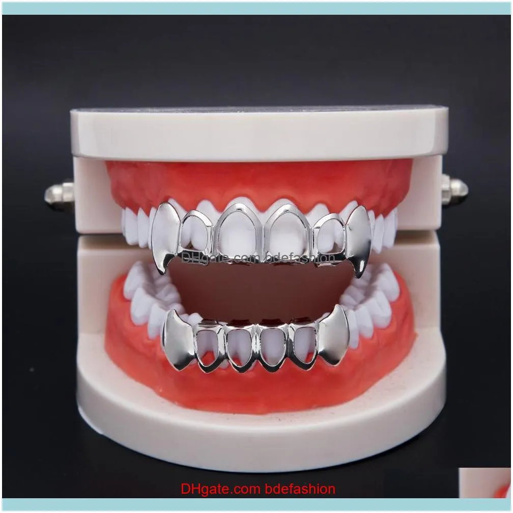 New Hip Hop Custom Fit Grill Four Hollow Open Face Gold Mouth GRILLZ Caps Top & Bottom With silicone Vampire teeth Set