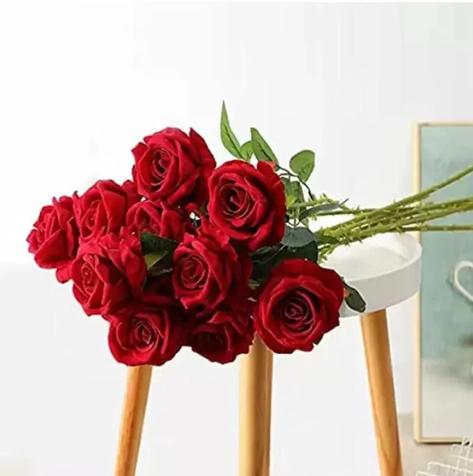 Fiori decorativi Rosa Fiore artificiale Bouquet di rose realistiche Gambo lungo Singolo floreale finto per feste in ufficio e decorazioni di nozze
