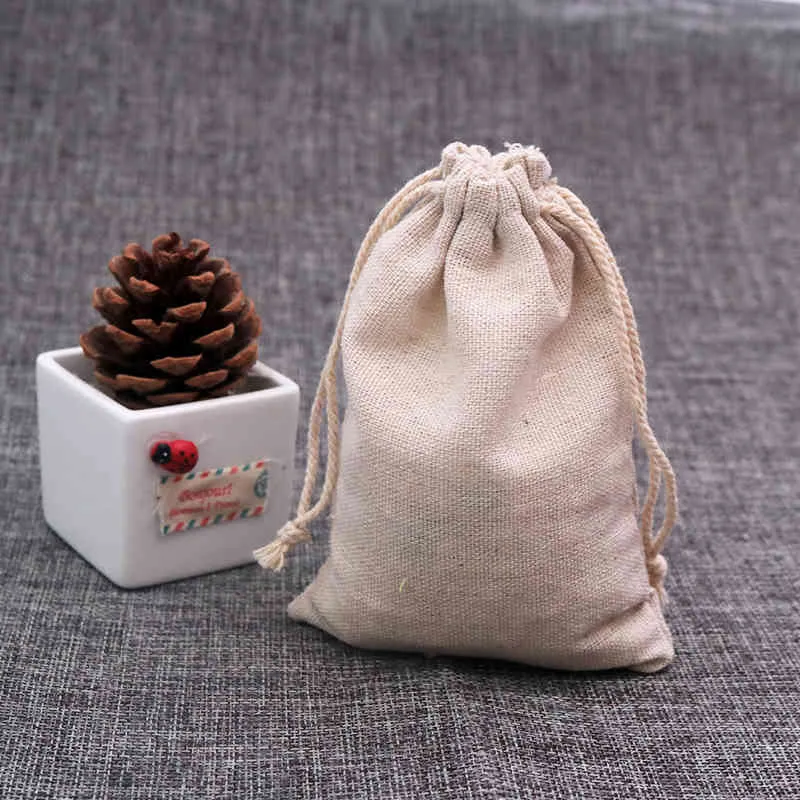 100pcs/lot Natural Cotton 8x10cm Small Wedding Christmas Linen Drawstring Gift Bag Muslin Jewelry Packaging Bags Pouches