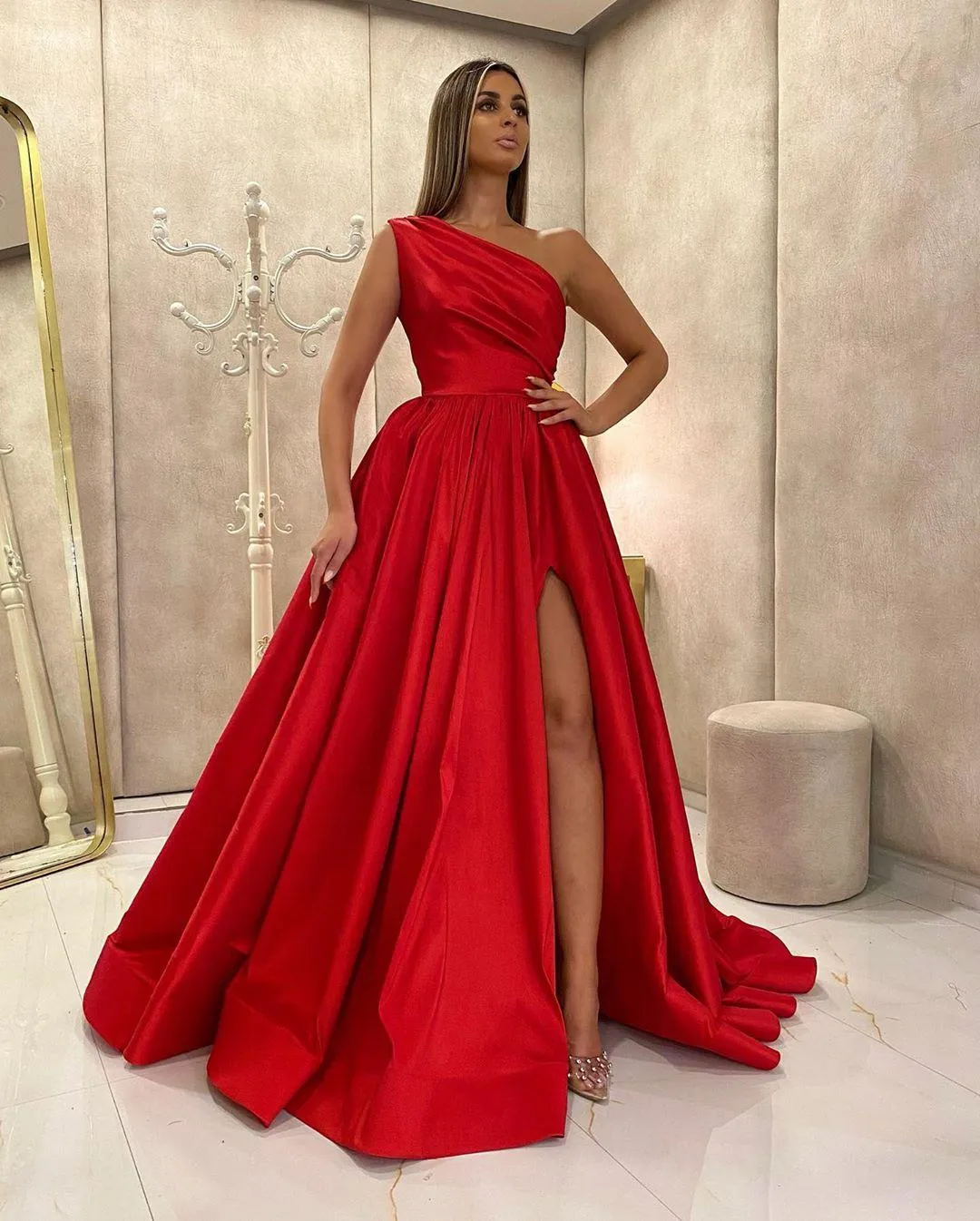 Charming Red Simple A Line Long Prom Dresses One Shoulder Pleats High Side Split Floor Length Formal Dress Evening Gowns Party Wear Custom Made