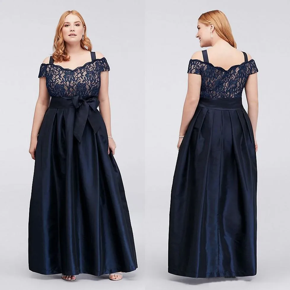 Dark Navy Plus Size Lace Prom Dress Off The Ramię Suknie Wieczorowe z Sash A Line Tanie Tafety Długość Floor Długość Suknia