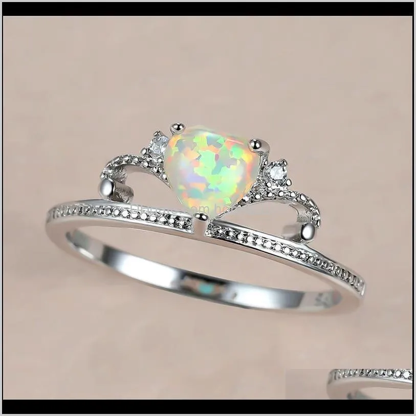 Jewelrysimple Weibliche Weiße Herz Opal Ring Charme Silber Farbe Hochzeit Klassische Kristall Königin Krone Verlobungsringe Für Frauen Drop Lieferung 2021