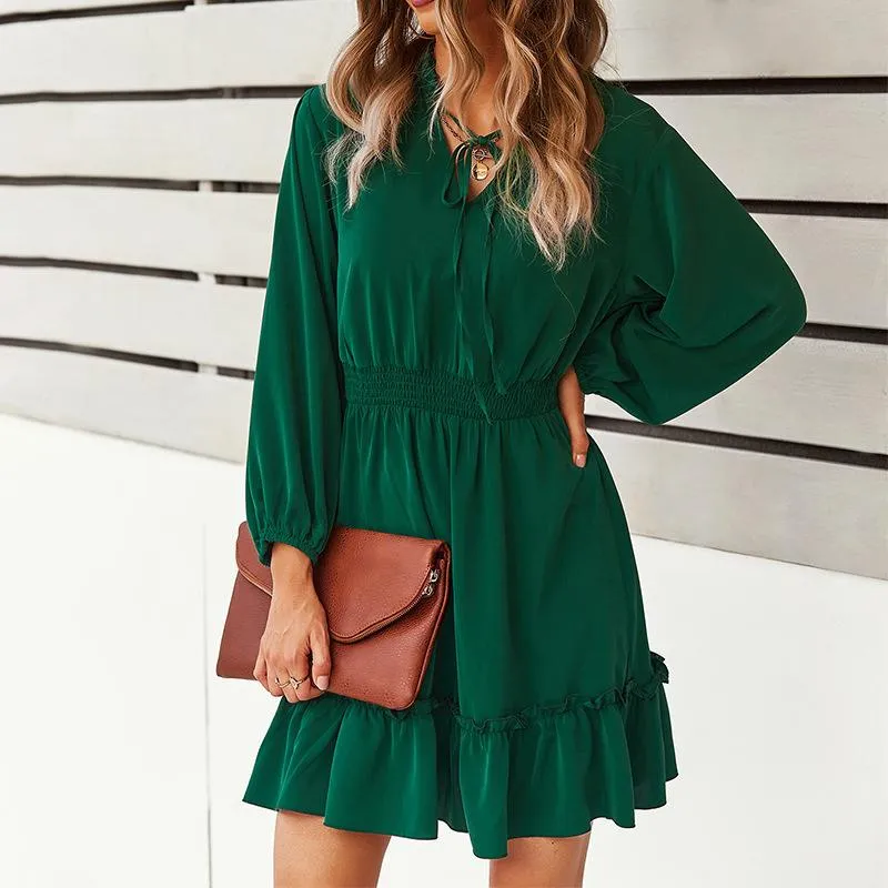 Casual Dresses 2021 Autumn And Winter Long-sleeved Solid Color A-line Skirt Hedging Sexy Dress Product Waist V-neck Lantern Sleeve Fashion