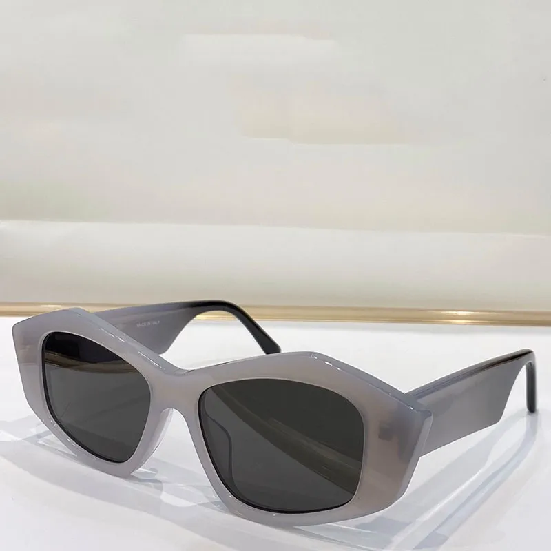 Nuovi occhiali da sole di lusso B0106 Donna Viaggio all'aria aperta Guida Occhiali fantastici Montatura irregolare Anti-ultravioletto UV 400 Dimensione lente Designer Alta qualità con scatola originale