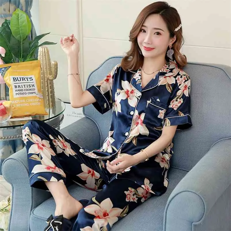 夏の女性のパジャマのセットセクシーなシルクサテンのターンダウンカラーナイトガウンスリーウェア半袖ロングパンツプラスサイズ3xl 4xl 5xl 210831