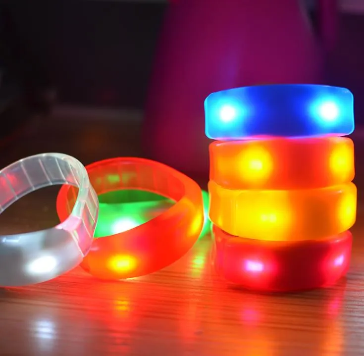 Music Activated Sound Control Led Party Flashing Bracelet Light Up Bangle Wristband Club Festive Bar Cheer Luminous Hand Ring Glow Stick SN3057