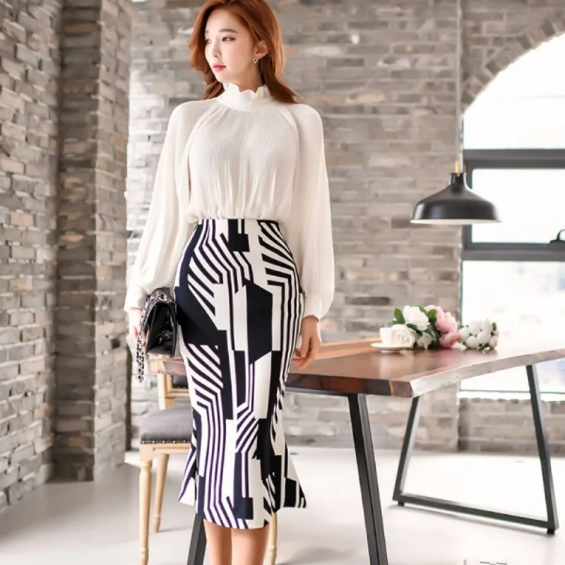 Spring Fashion Office Lady 2 Piece Set Women white Chiffon Lantern Sleeve Draped Shirt + Work Stripe Split Pencil Skirt Set 210514