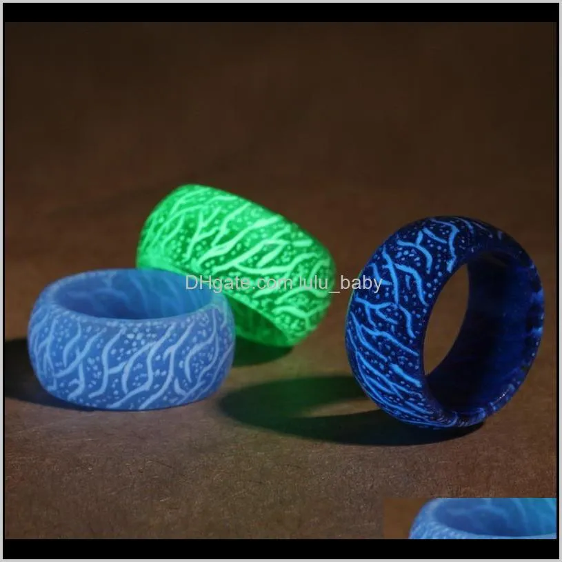 new style luminous flower pattern ring simple resin glow in dark ring for kids party gifts 5 colors for choose