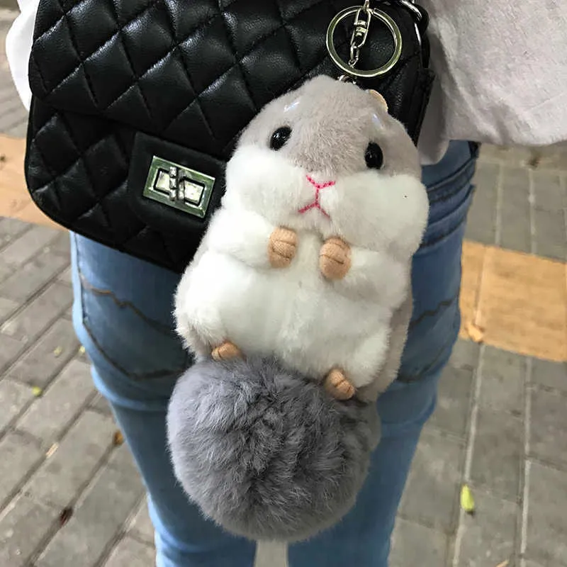 Jolies filles en peluche fourrure Hamster poupée porte-clés femmes voiture bibelot Pom boule de fourrure porte-clés sur sac bijoux fête mariage jouet cadeaux G1019