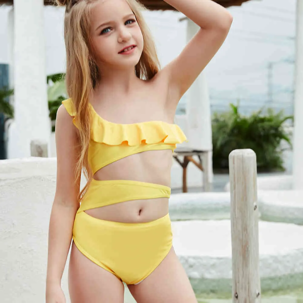 Vedolay Teen Girl Swimsuit Girls' Jasmine Beach Sport Halter One Piece  Swimsuit,Yellow 140 
