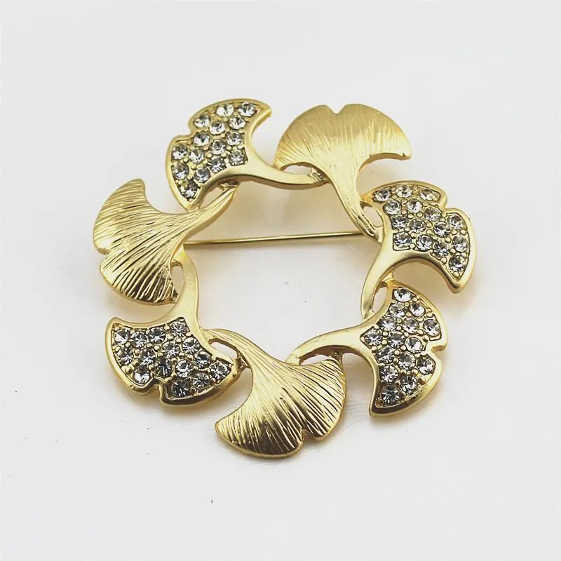 Pins, Brooches 2021 Style Matte Gold Ginkgo Leaves Biloba Inlay Semi-precious Stones Temperament Fashion Brooch
