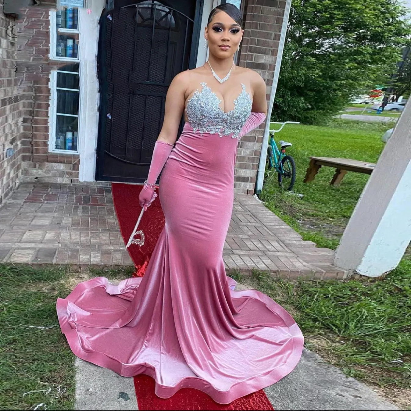 Pretty Prom Dresses Aso Ebi Velvet Mermaid Stropless Ärmlös Applique Sweep Train Plus Size Women Evening Party Eleganta Klänningar