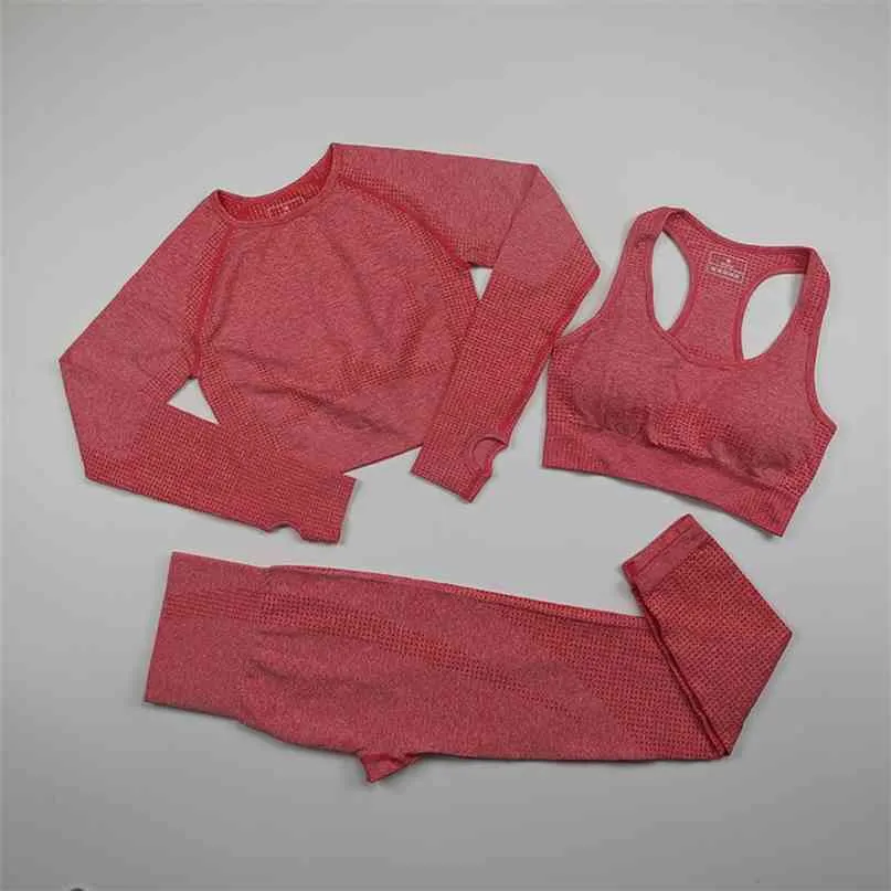 Women's Sportswear Yoga Set Vital Naadloze Leggings + Sport Brassiere + Lange Mouwen Crop Top 3 Stks Sportpakken Gym Workout Kleding 210813