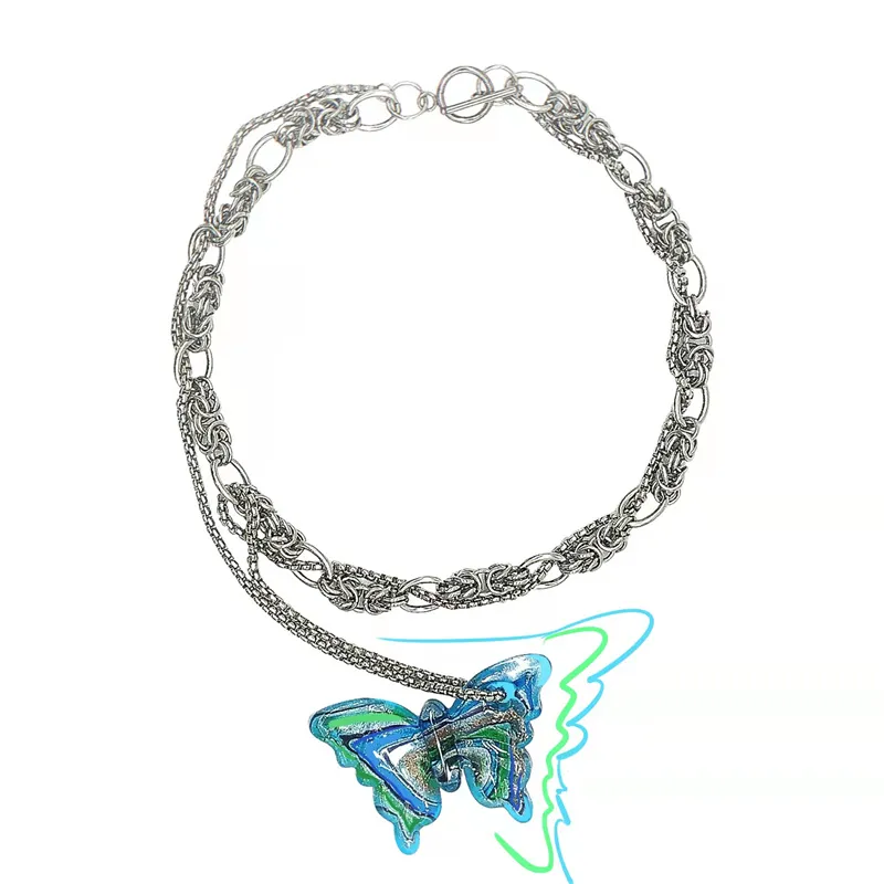 Nuevo collar de diseño de mariposa, cadena de clavícula de cristal de acero de titanio Original, joyería de moda callejera de Hip-Hop que combina con todo