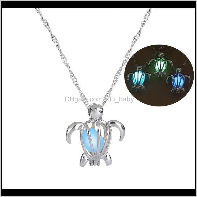 Hollow Turtle Shape Choker Necklace Woman Luminous Glowing in Dark Pendants Necklaces Statement Women Necklace jewelry Gift