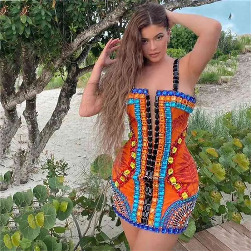 Free Kylie Jenner Hand Made Split Mesh Square Neck Crystal Embellished Back Zipper Beading Printed Bandage Mini Dresses 210524