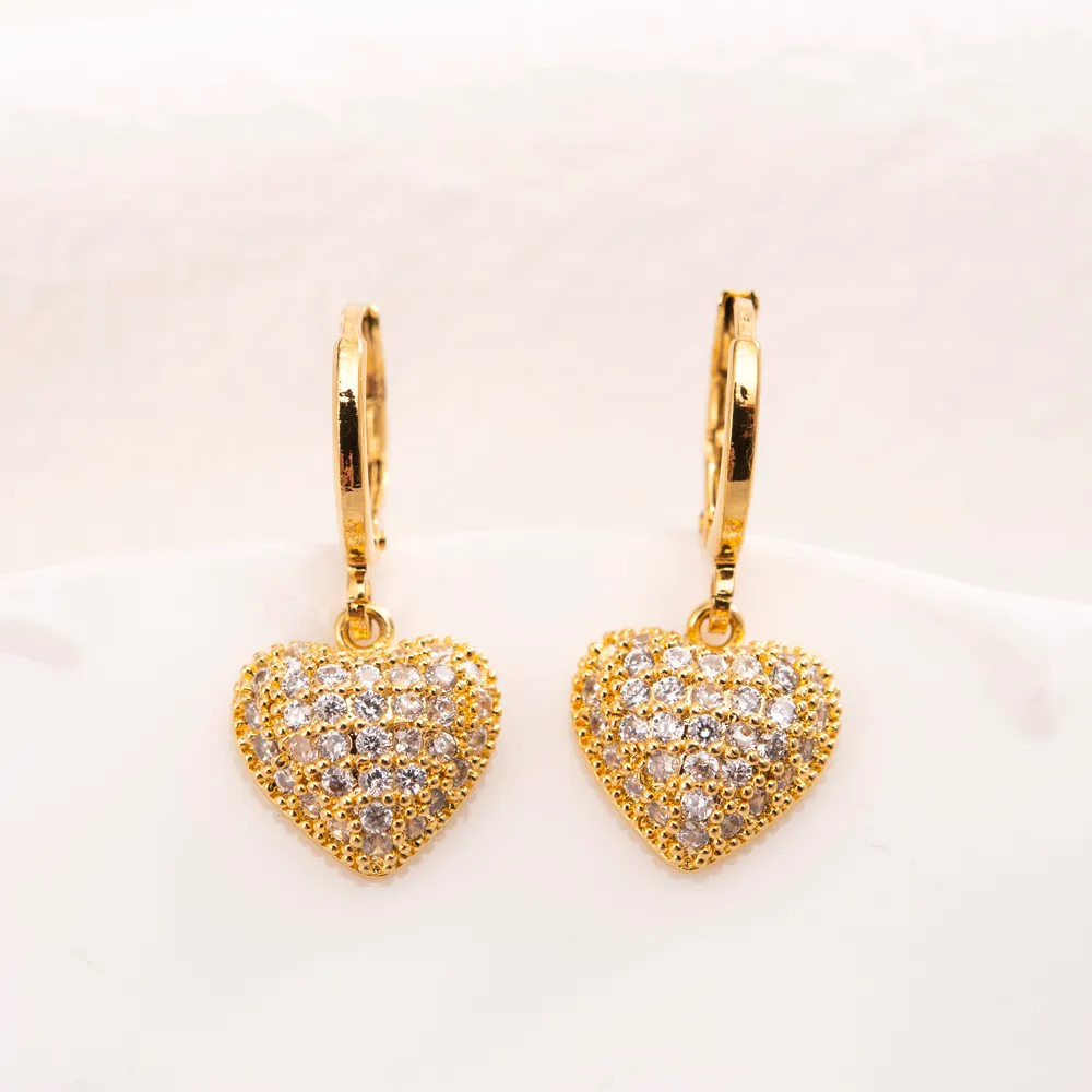 Elegant Heart Dangle 18 KT THAI BAHT Fine Solid Gold Diamond Drop Earring Chandelier Korean Style Full Earrings Women Luxurious Jewelry