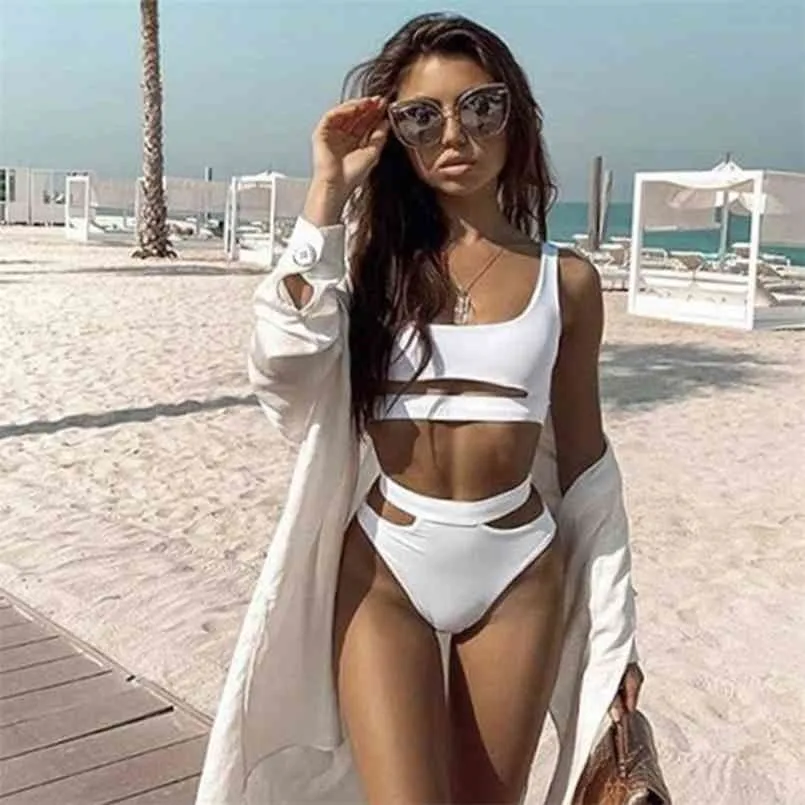 Bikini bianco di alta qualità Bikini in vita Vendita reggiseno imbottito Scava fuori costume da bagno sexy Costumi da bagno donna Costume da bagno donna 210630