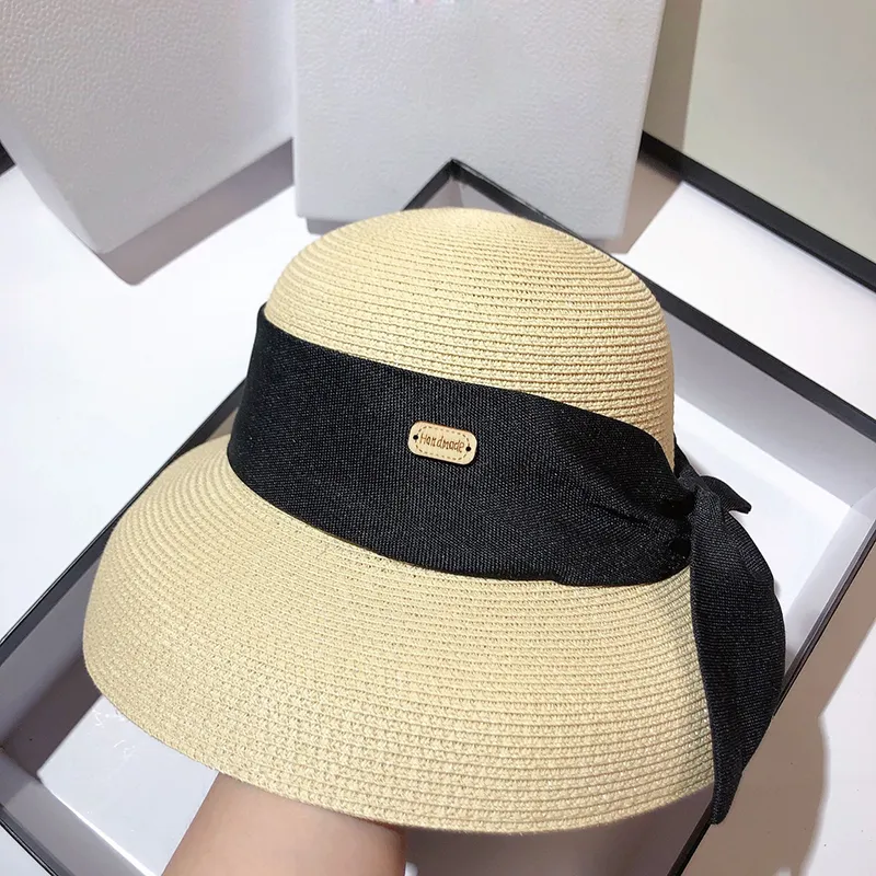 Летние Женщины соломенные Weave Hat Classic Простая защита от солнца Cap Складные открытые повседневные колпачки сплошные цветные бантики широкие Brim Hats