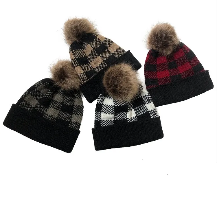 Parti şapkaları Noel Yetişkinler Kalın Sıcak Kış Şapka Örme Pom Poms Beanies Şapkalar Bayan Skullies-Beanies Kız Kayak Kap T2I53080