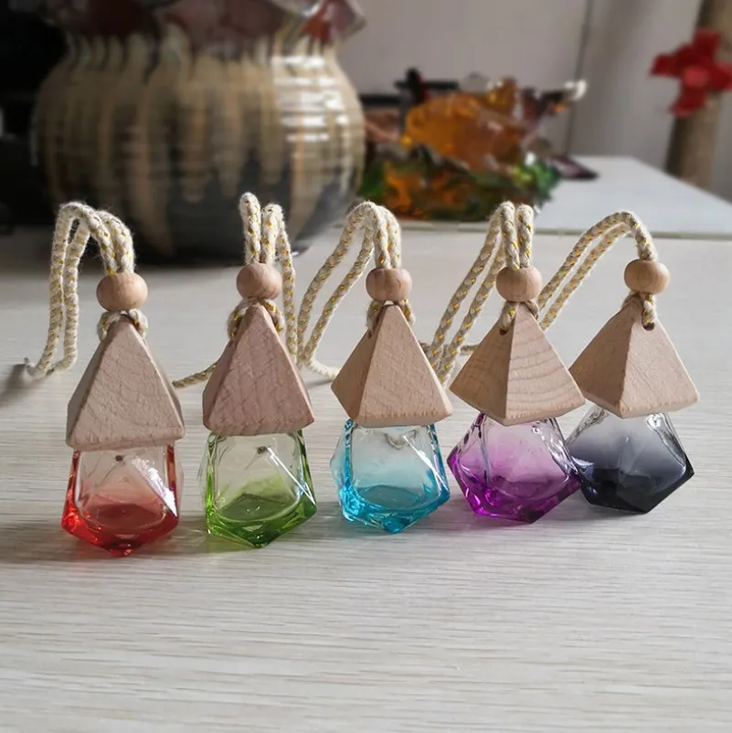 Car Decoration Glass Bottle Refillable Essence Oil Perfume Bottles Jar Air Freshener Diffuser Hanging Empty Container Ornaments