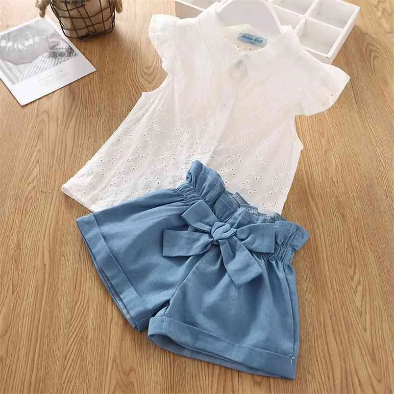 Summer Girls set Flying Sleeve Hollow Revers Button T-shirt + Bow Shorts Kids Toddler Baby Clothes 210528