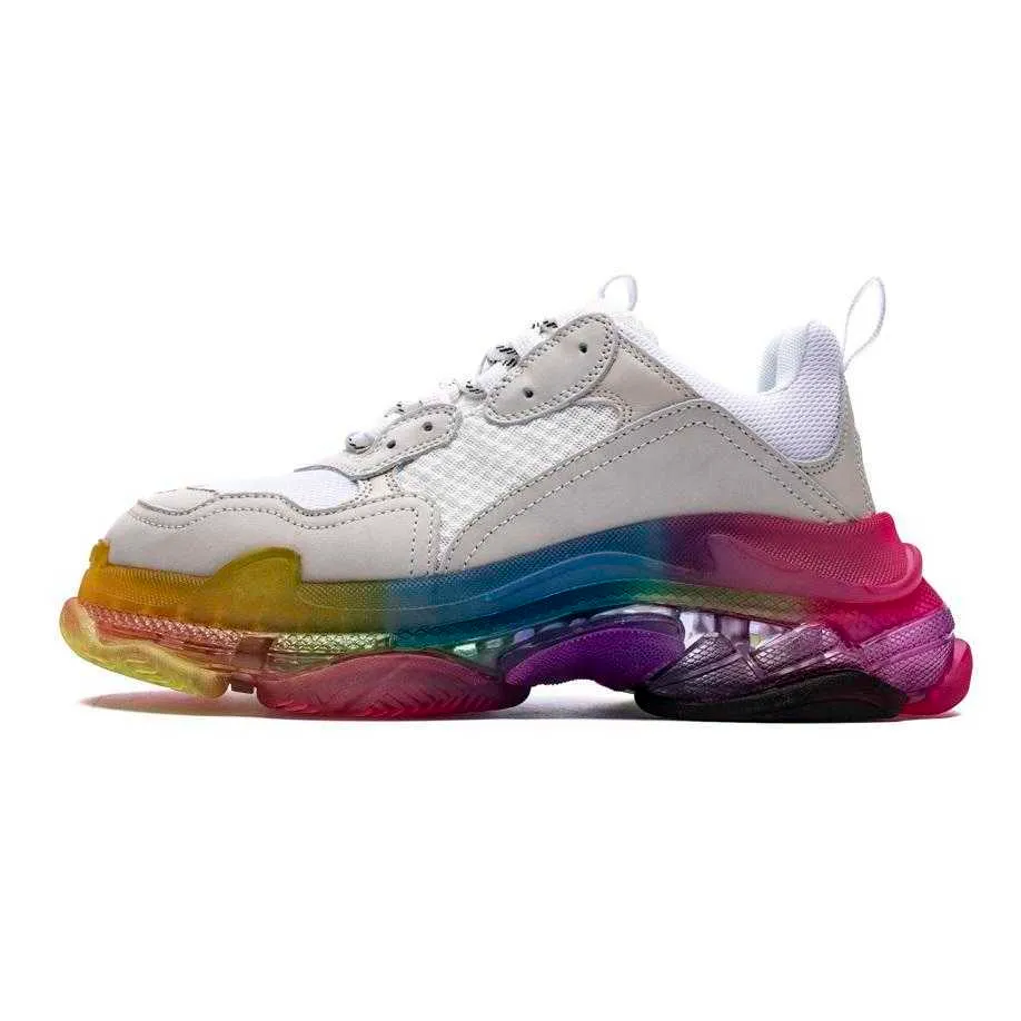 Casual Women Men Dad Shoe Luxurys Designers Shoes Paris 17FW Triple S Clear Sole Trainers Vintage Track Crystal Bottoms Outdoor Pink Sports Sneakers