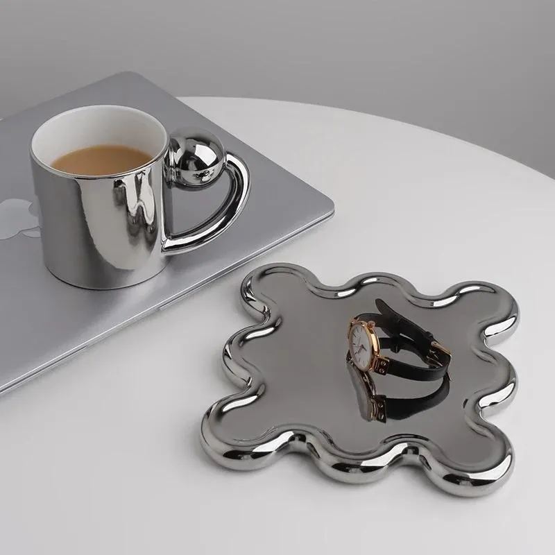 Kubki Nordic Ins Style Creative Ceramic Coffee Milk Water Cup Herbata Zestaw Z Tray Office Home Dish Spersonalizowany Kubek Nowość Prezenty