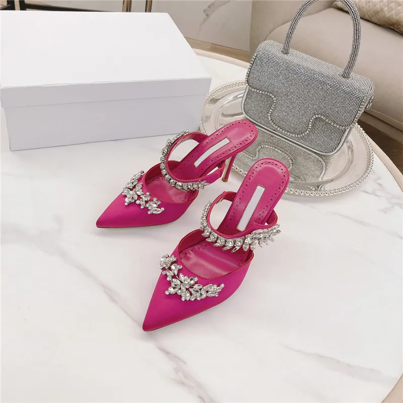 2024 Womans Heels Dress Shoes P High Heels Outdoor Shoesdesigner Crystal Diamond High Heel Sandals Wedding Party Fashion Sandal 35-42 329