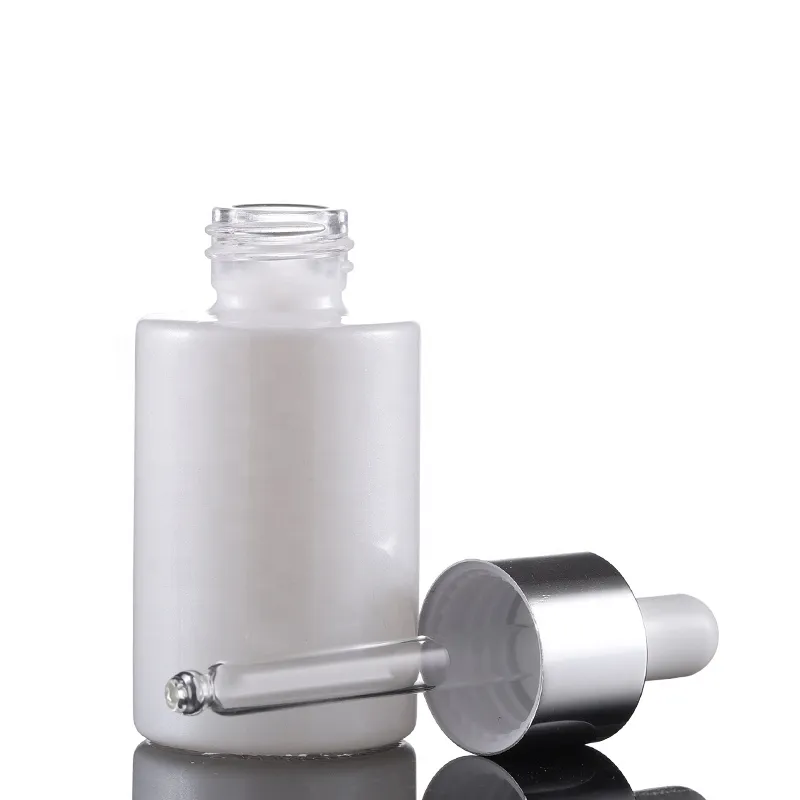 Elegant White Porcelain Cosmetic Glass Essential Oil Dropper Bottles 50ml With Eye Pipette