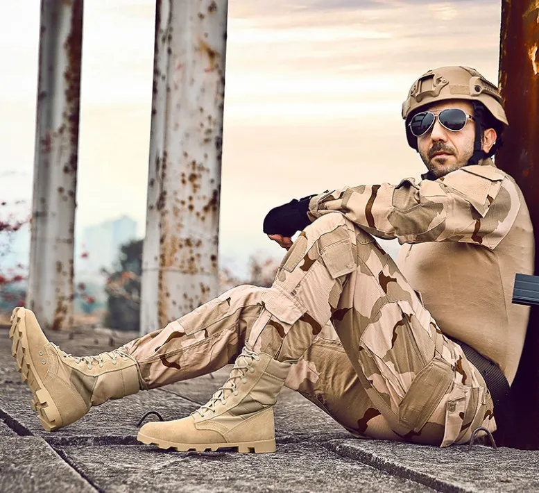 The Combattimento Militari da Uomo with chiusura lampo Arrampicata