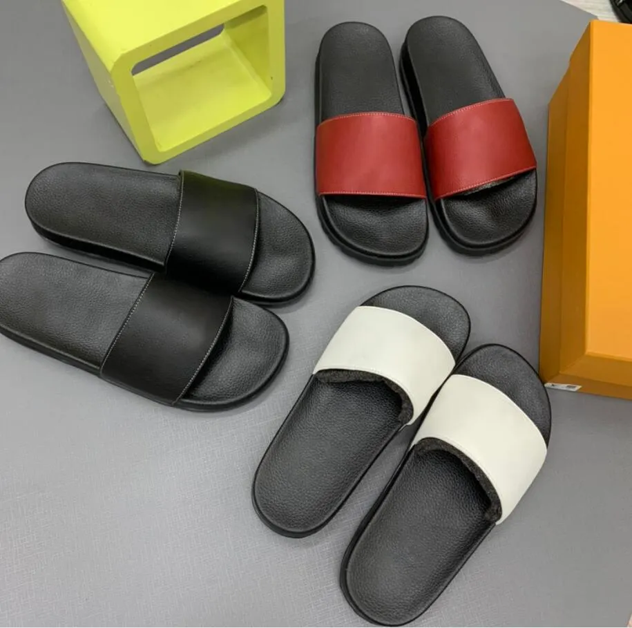 2022 Designer lyxiga män kvinnor tofflor sommar samling sandaler gummi ramage print slipper damer strand neutral läder sandal med låda storlek 35-46