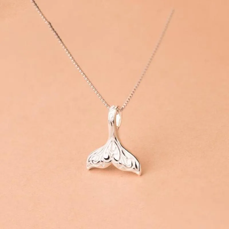 Colliers pendants Design Animal Fashion Femmes Collier baleine Tail Poisson Nautique Charme Sirène Elegant Jewelry Girls Collares