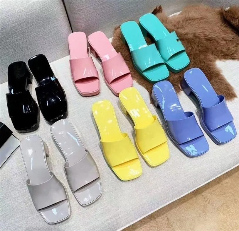 Topkwaliteit Groothandel Merk vrouw slipper designer dame Sandalen zomer jelly slide hoge hak slippers luxe Casual schoenen Dames Lederen Alfabet strandschoen