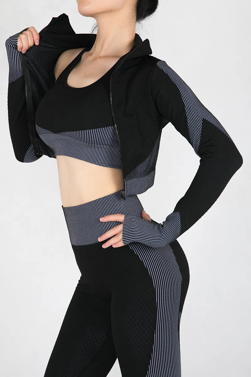 Womens tracksuits 요가 3 피스 슈트 높은 허리 실행 반바지 색상 일치 강력한 스트레치 나일론 긴 바지 브래지어 세트 레이디 피트니스 원활한 힙합 리프팅 레깅스