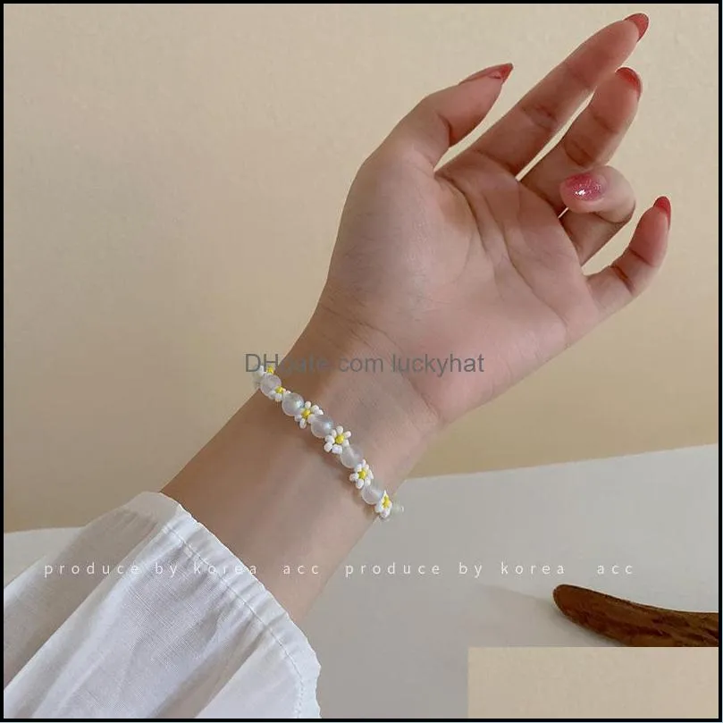 Link, Chain Korean Ins Simple Style Acrylic Flower Bracelet Summer  Temperament Honey Hand Ornament Fairy Crystal Jewelry