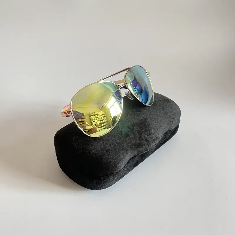 Kleur film merk pilot zonnebril voor mannen vrouwen mode metalen frame designer brillen fietsen zonnebril UV-bescherming eyewear