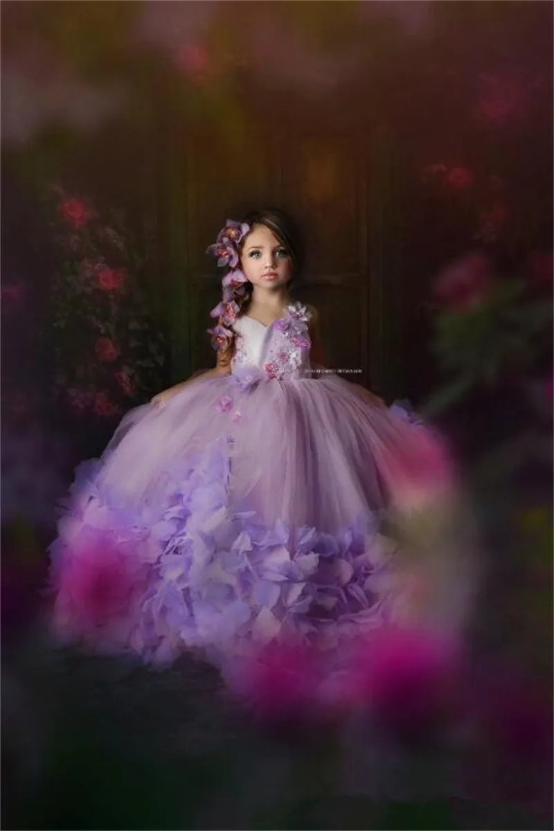 Purple Ball Gown Flower Girl Dresses For Wedding Handmade Lace Appliqued Beads Birthday Wear First Communion Dress Tulle Luxury Girls Pageant Gowns