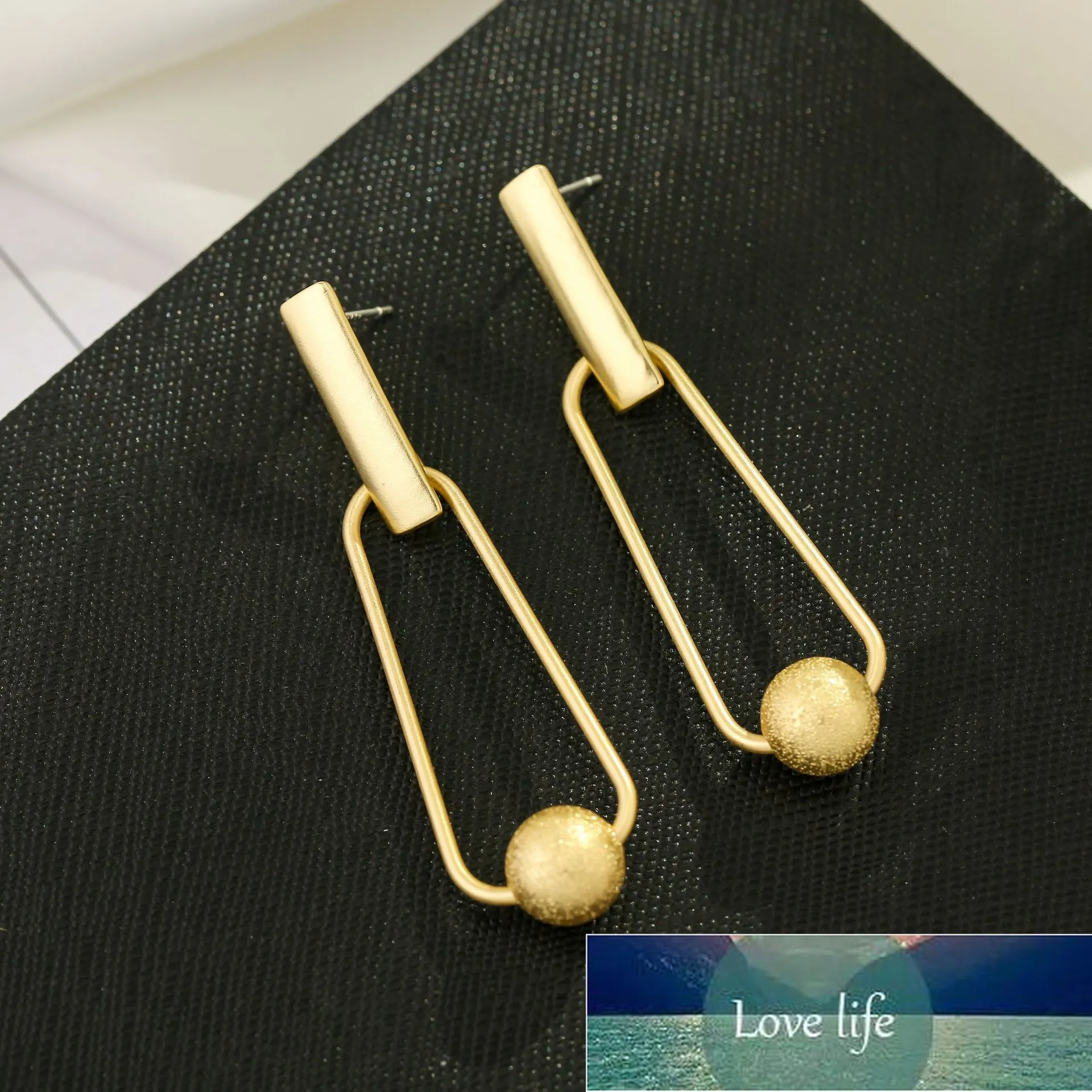 Pendientes colgantes de gota de Metal grande Vintage para mujer, joyería geométrica para fiesta de boda, pendientes grandes llamativos de oro, precio de fábrica, diseño experto, calidad, último estilo