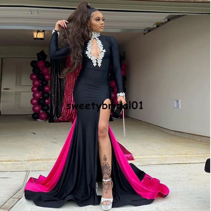 graduation dressed Deluxe Black Bachelors Graduation Gown main image 0