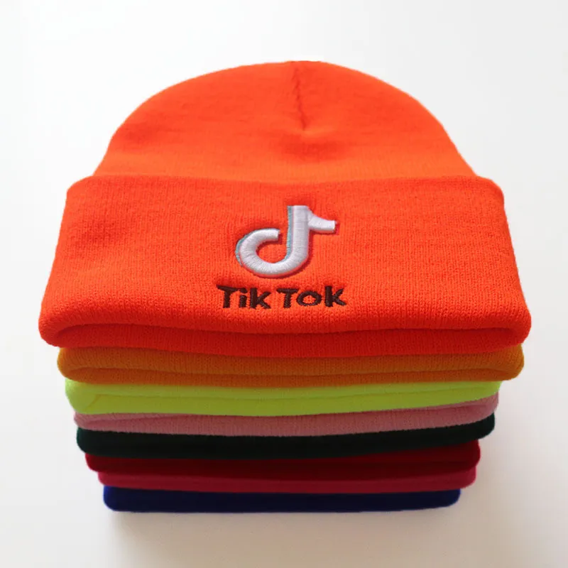 Tiktok 3 차원 자수 학생 니트 모자 양모 풀오버 모자 가을과 겨울에 추위 따뜻한