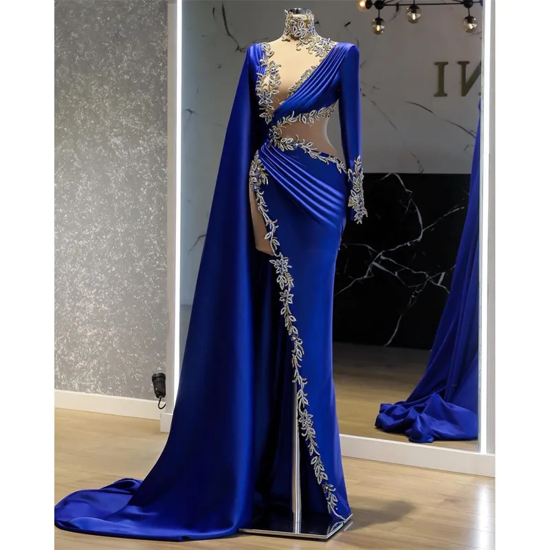 Royal Blue Prom Klänningar Lace Appliques med Wrap Aftonklänning Skräddarsydda Rhinestone Långärmad Hög arabisk sida Split Celebrity Party Gown