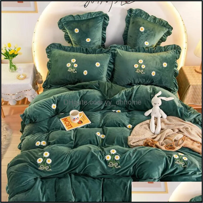 Bedding Sets Super Soft Luxury Magic Coral Velvet Quilt Cover Winter Thickening And Keep Warm Plush Bedclothes Set