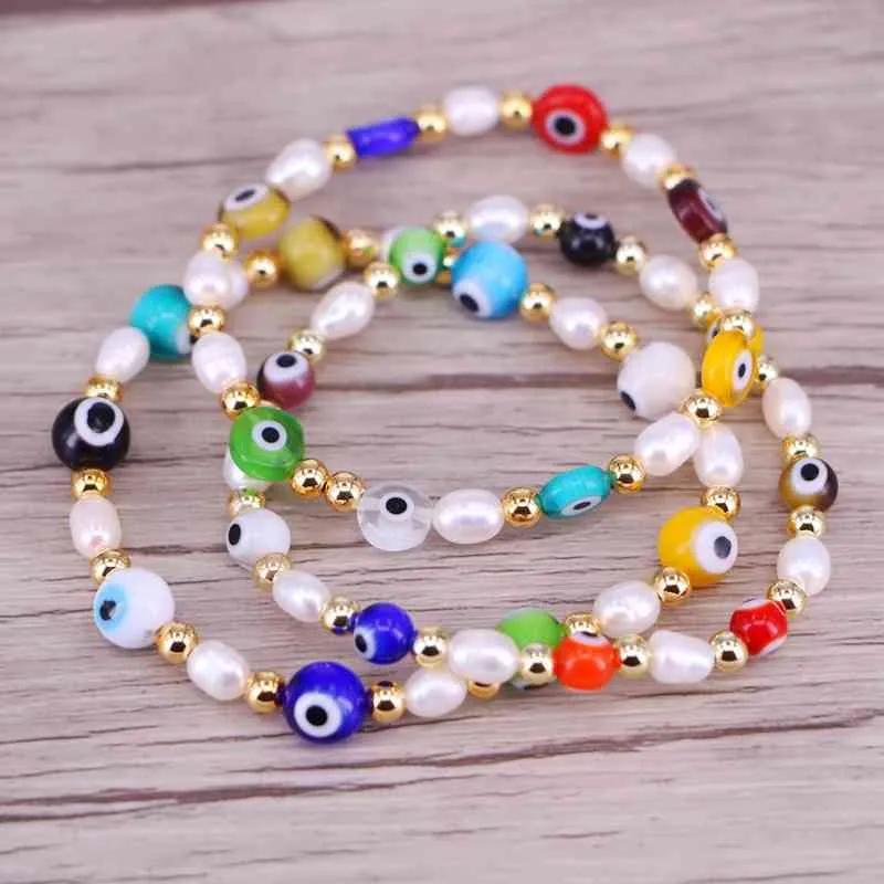 5PCS Färgglada armband för kvinnor 2020 Chic Turkiska ögonarmband Bohemian Summer Beach Pearl Smycken